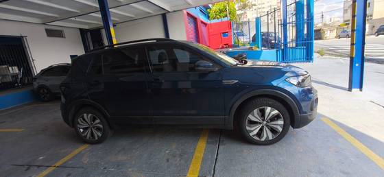 VOLKSWAGEN T-CROSS 1.0 200 TSI TOTAL FLEX COMFORTLINE AUTOMÁTICO VOLKSWAGEN T-CROSS 1.0 200 TSI TOTAL FLEX COMFORTLINE AUTOMÁTICO